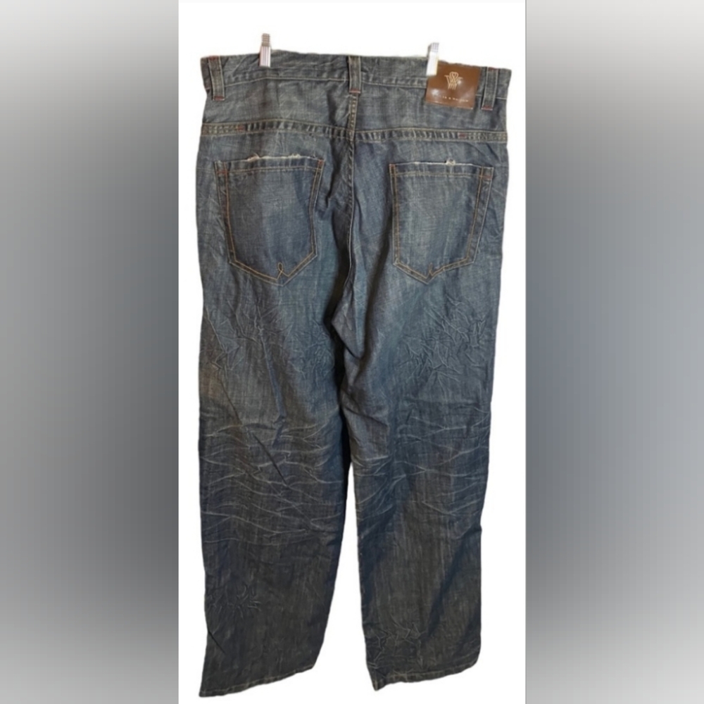 Baggy jeans distressed